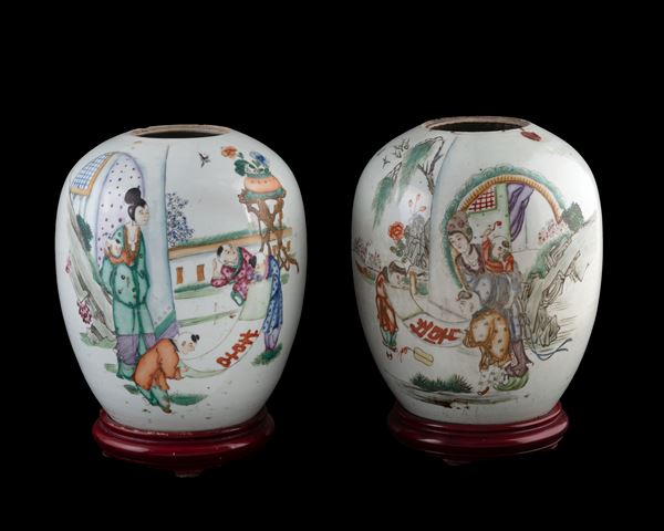 A pair of painted porcelain ginger jars, China, Qing dynasty (1644-1912), 19th century