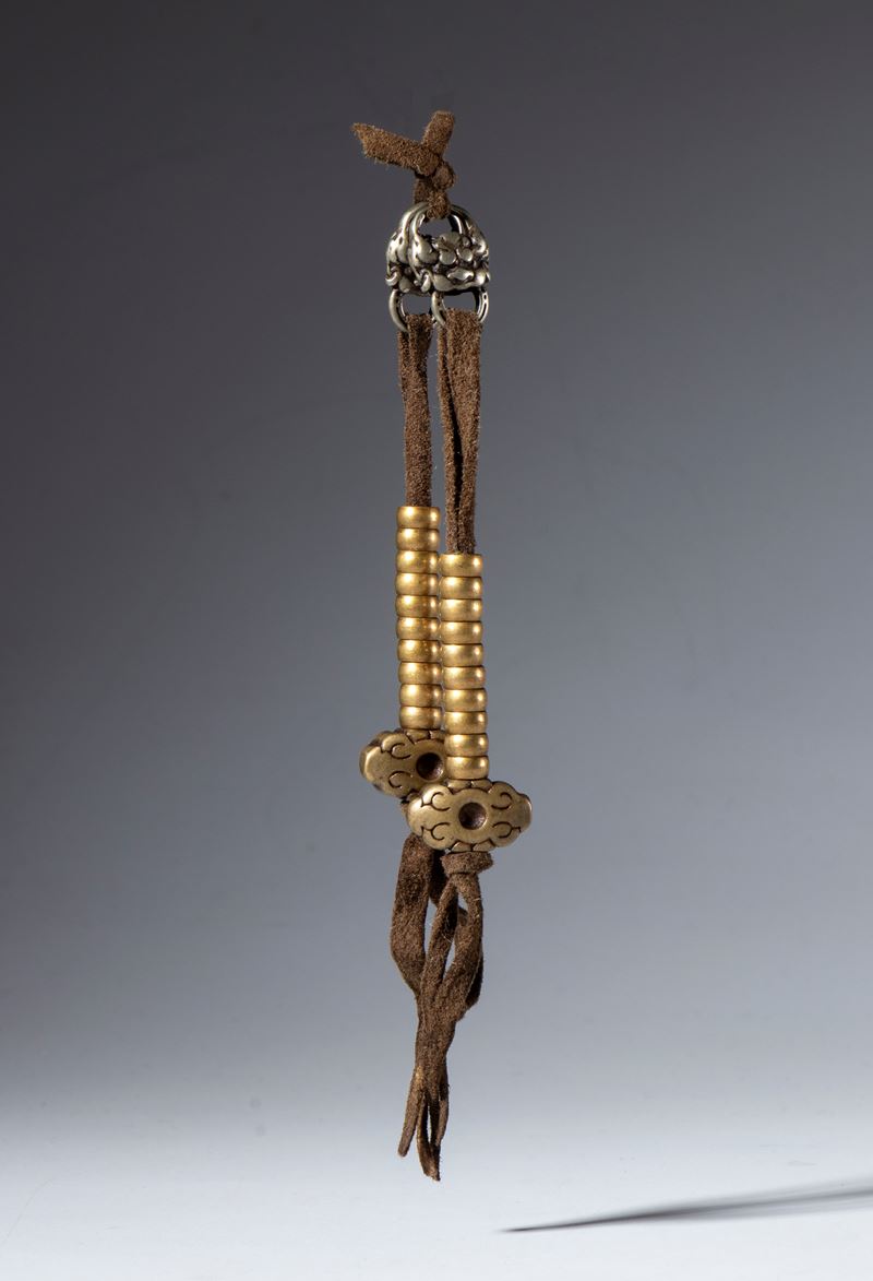 Contatori ornamentali per Mala, coppia, in lega di rame, Tibet, XIX secolo