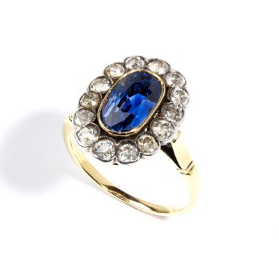 Anni ’20, Anello in oro e argento a fiore con zaffiro Ceylon e diamanti