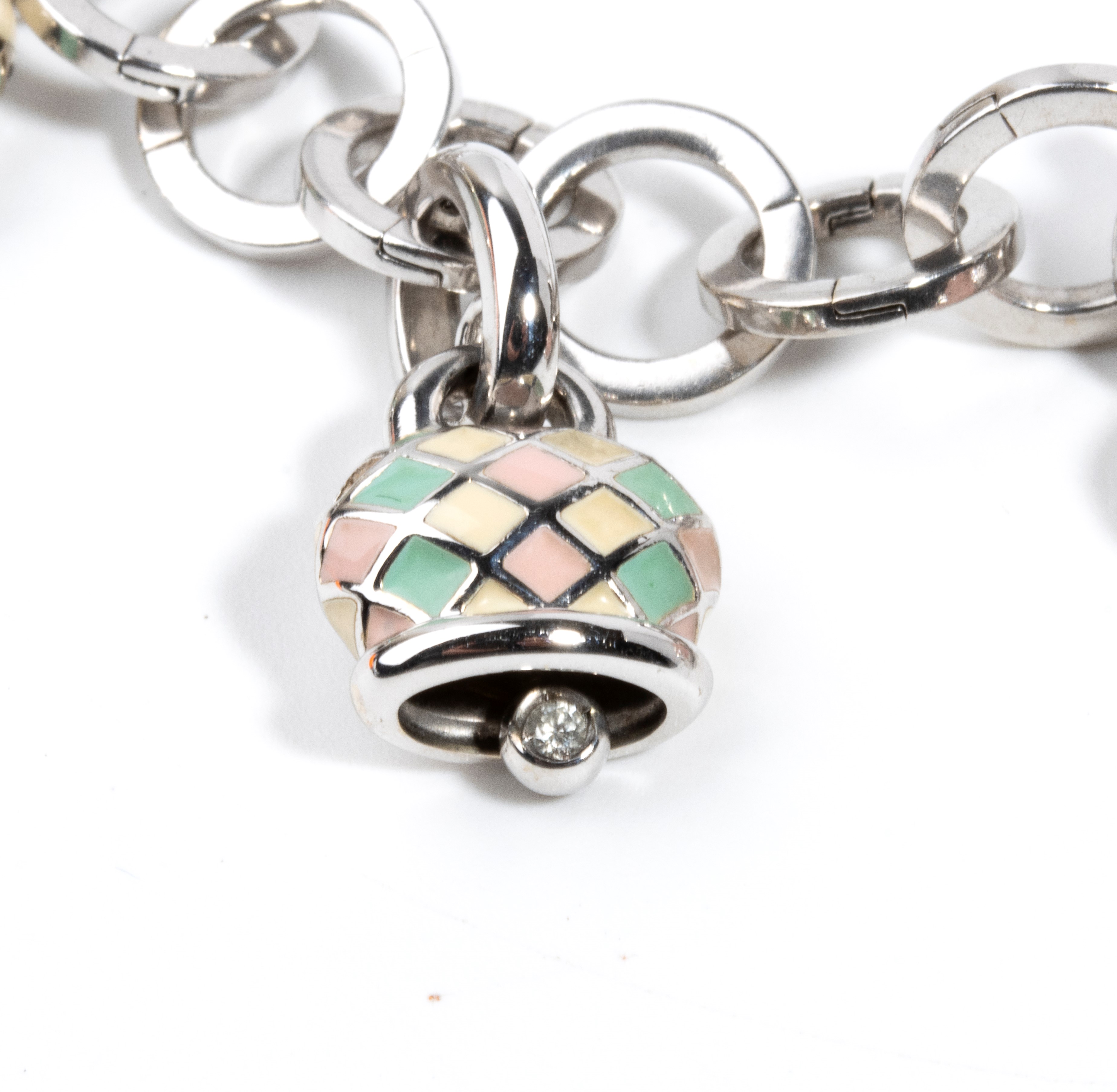 Bracciale in oro con smalti e diamanti