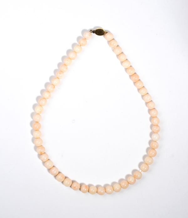 Collana in corallo rosa