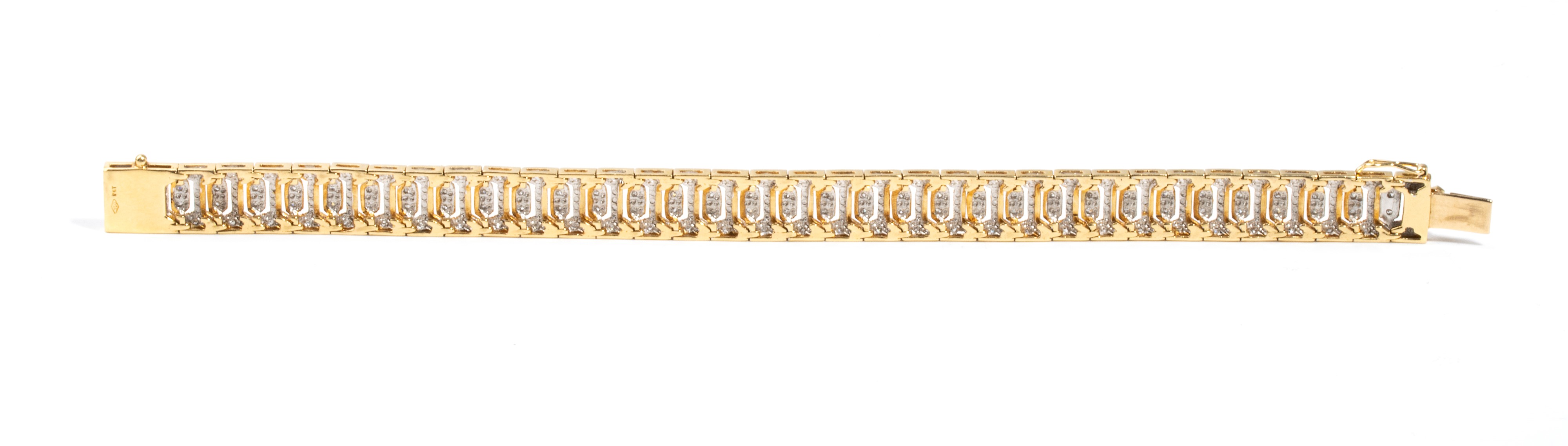 Bracciale in oro semirigido con diamanti