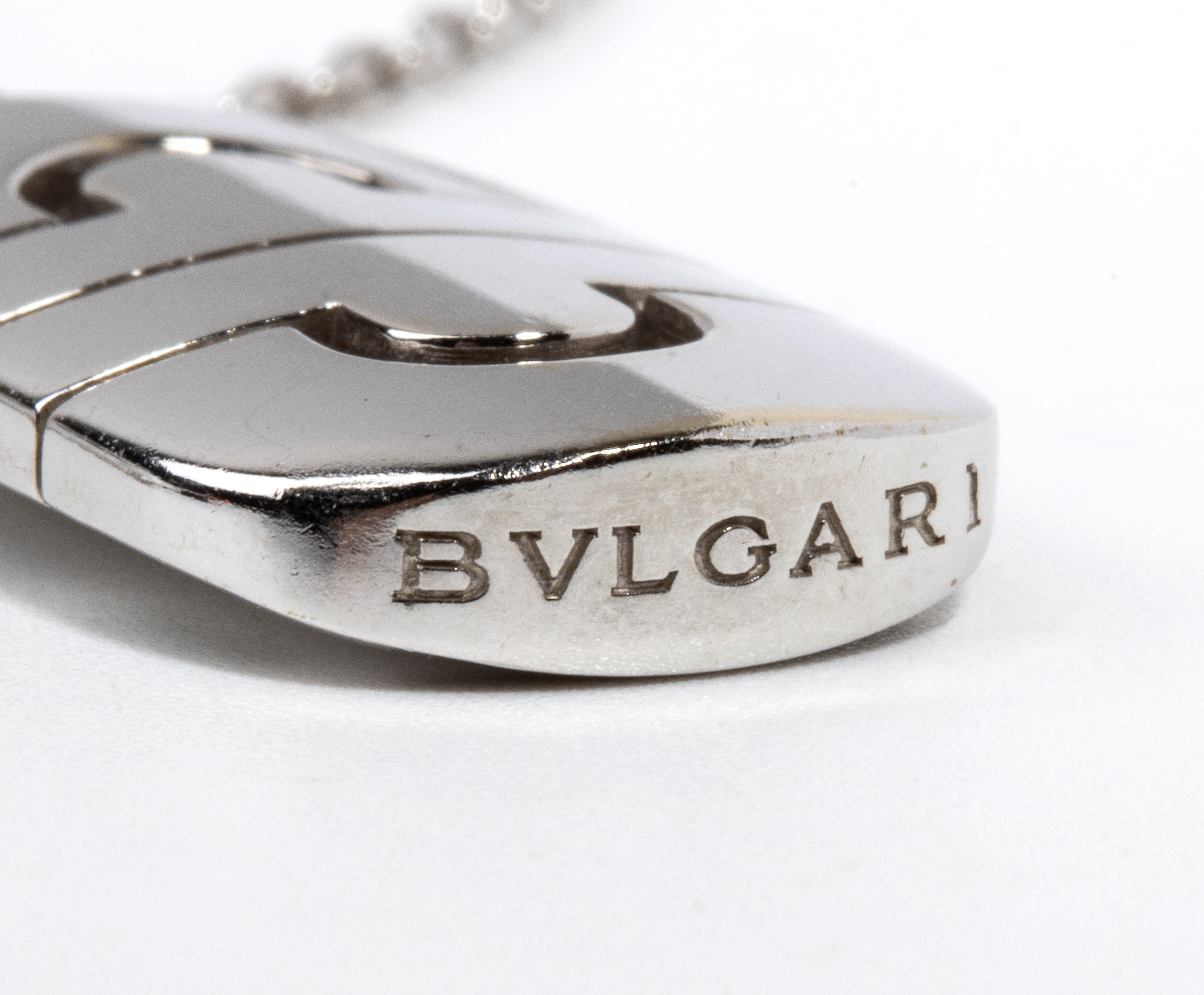 Collezione Parentesi: collana in oro bianco