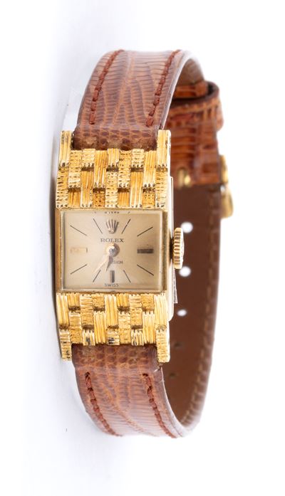 Orologio Lady in oro con movimento meccanico a carica manuale (referenza J153)