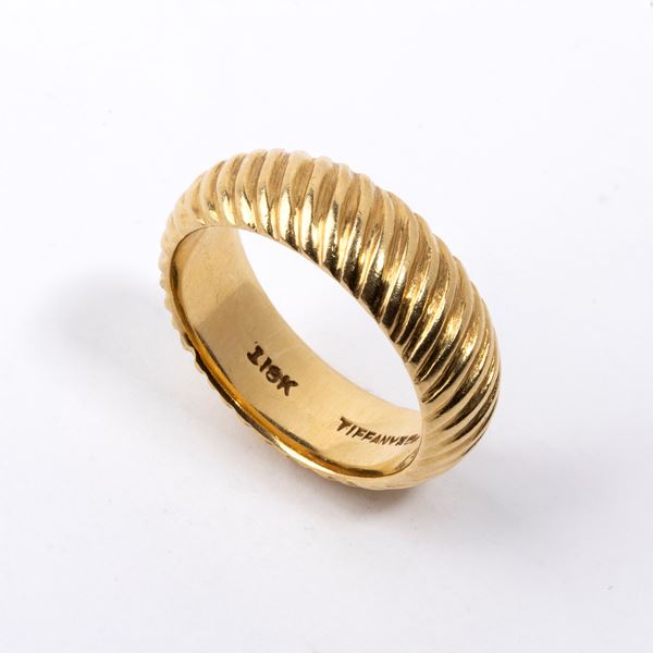 TIFFANY &amp; CO.® - Fede in oro giallo 