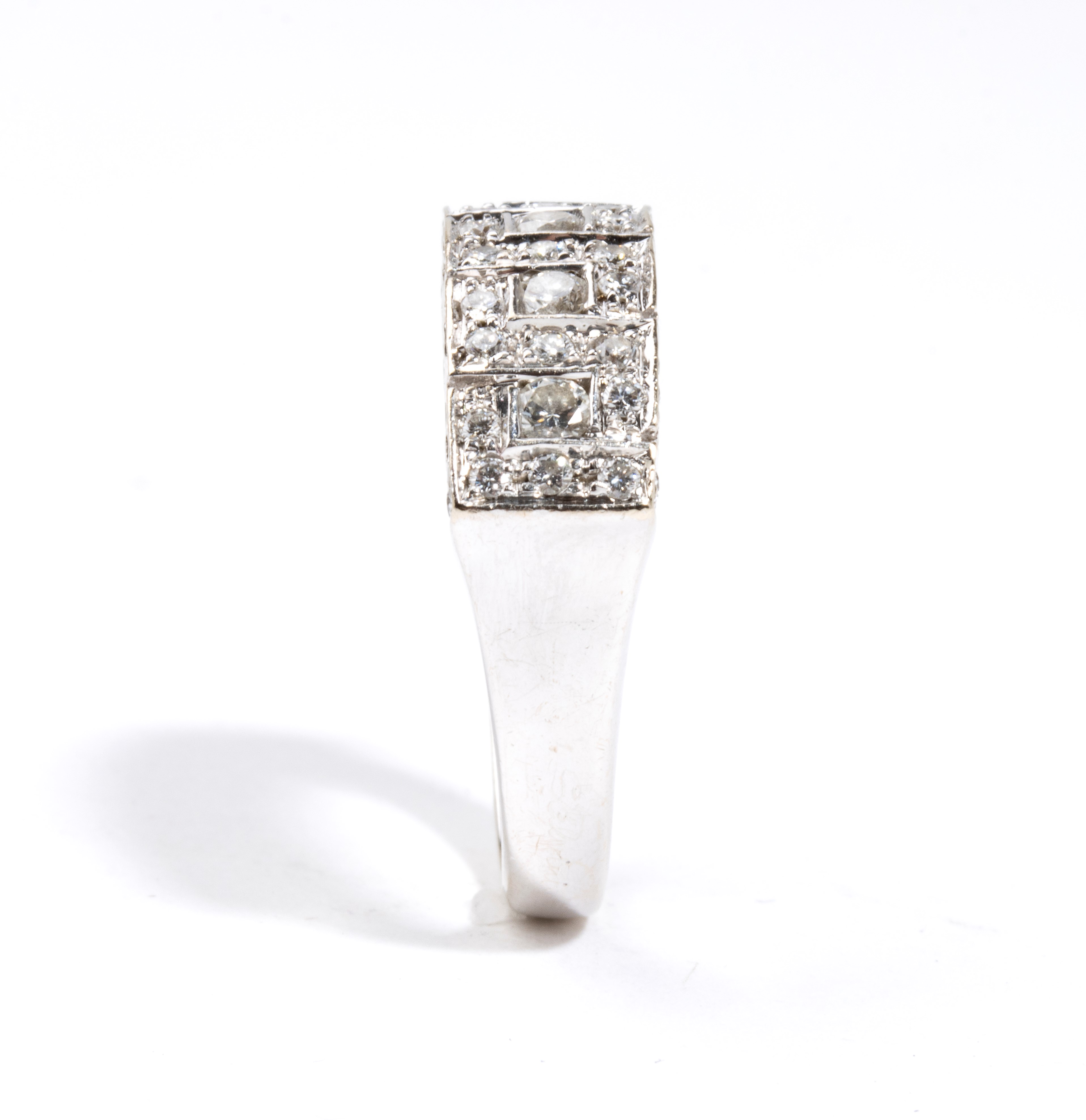 Anello in oro e diamanti