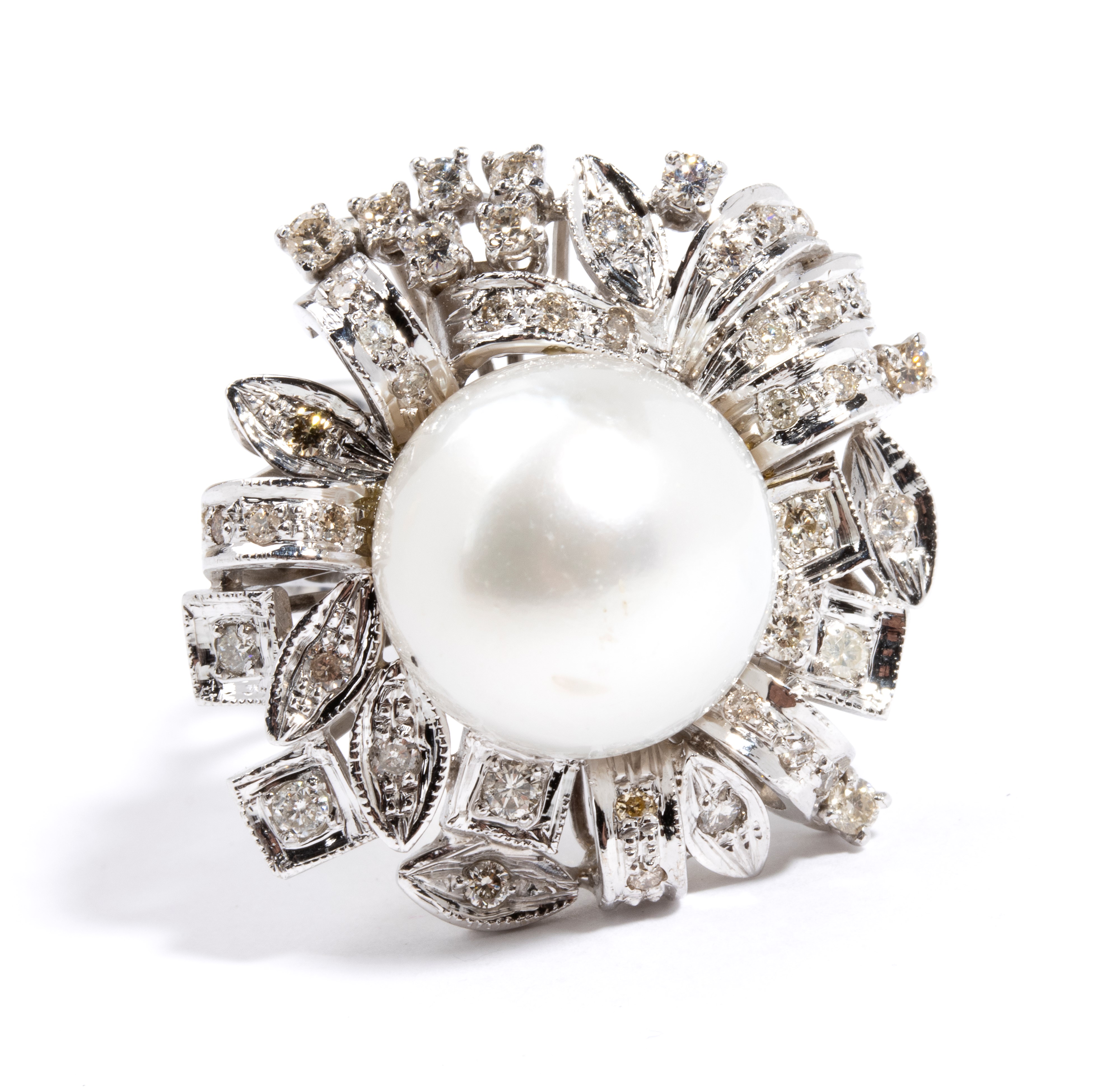 Anello in oro con diamanti e perla Australiana