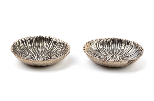 GIANMARIA BUCCELLATI - Buccellati, collezione natura: coppia di ciotole Flowers Margherita in argento