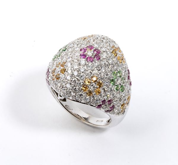 Diamond coloured stone gold band ring 