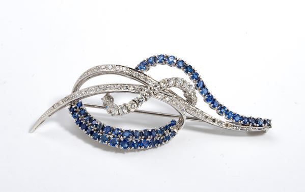 Diamond sapphire gold brooch