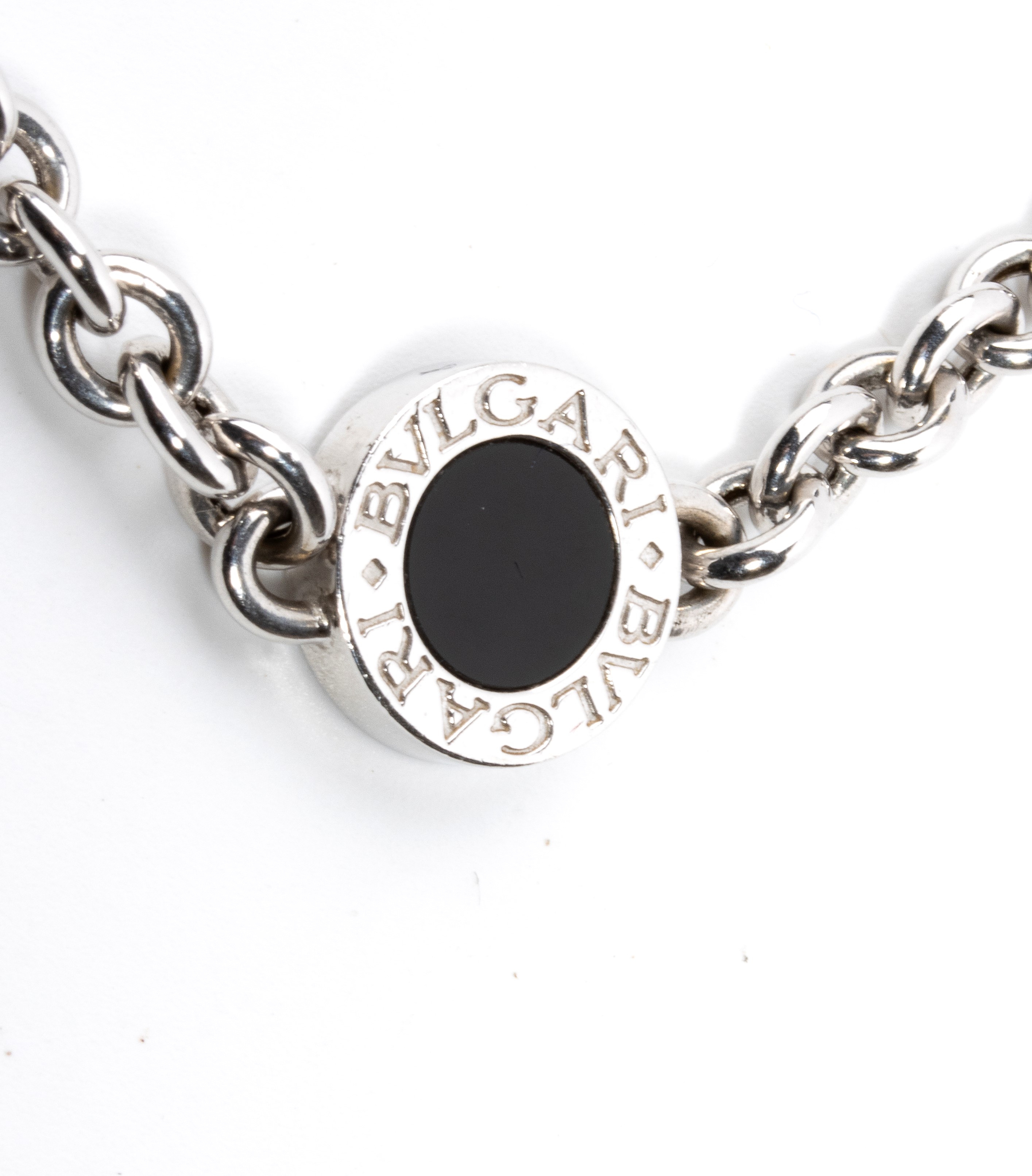 Collezione Bulgari Bulgari: Girocollo in oro bianco e onice