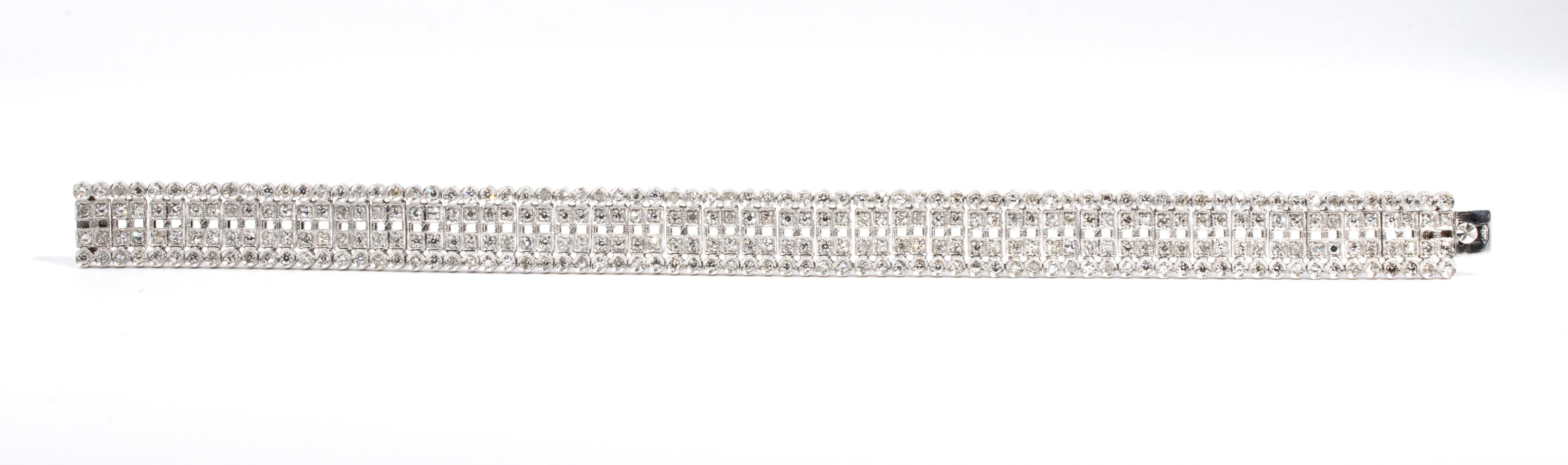 Bracciale in platino con diamanti