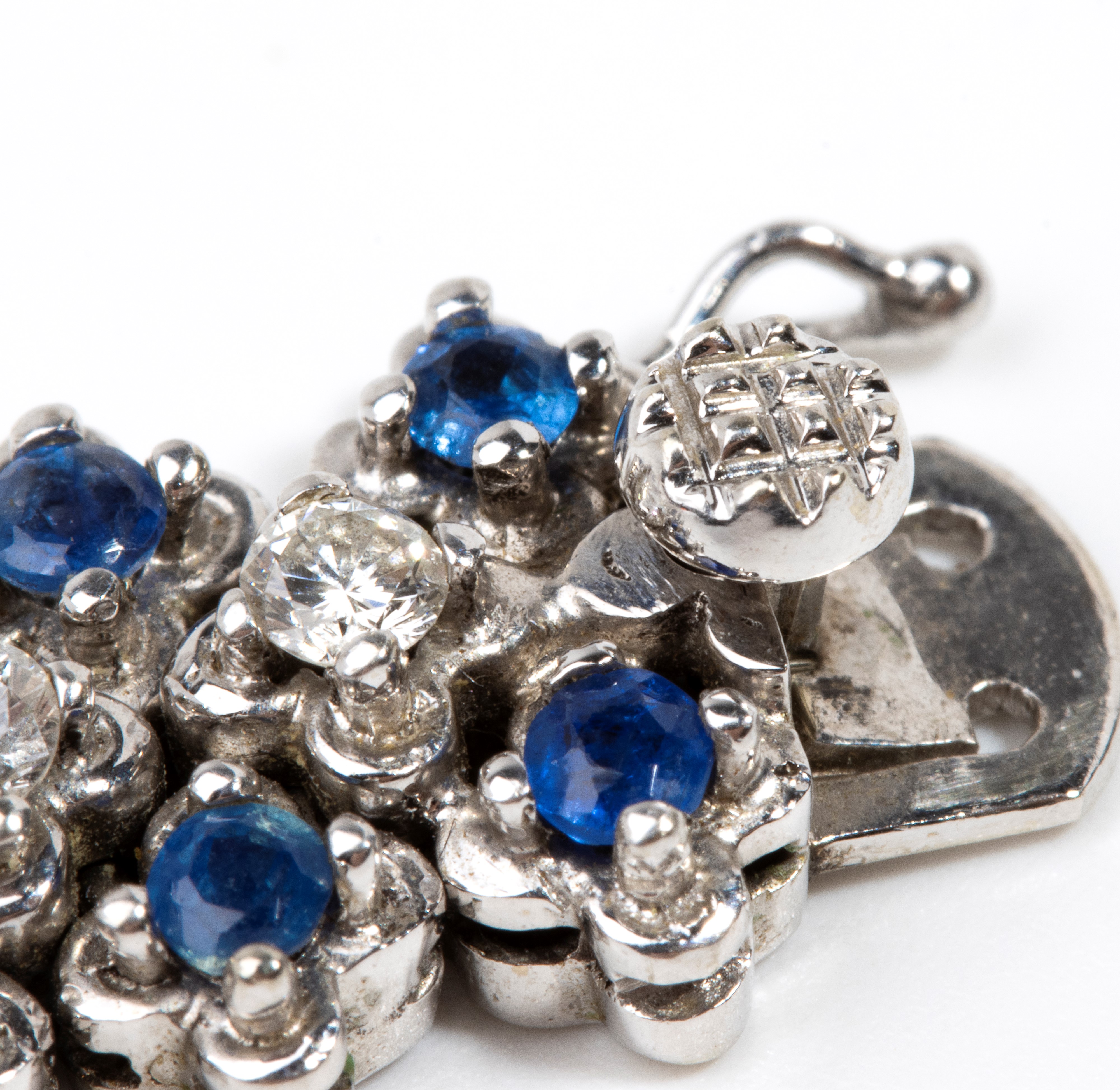 Bracciale in oro con diamanti e zaffiri