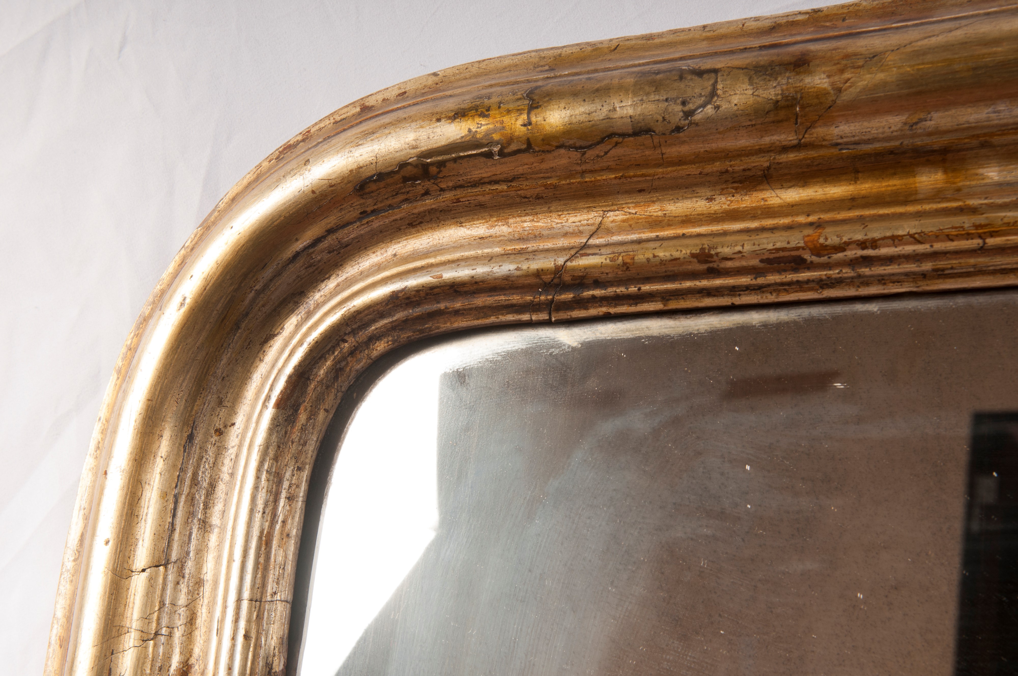 Specchiera in legno dorato
