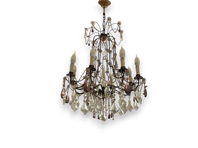 Lampadario in Sospensione Ad Otto Luci