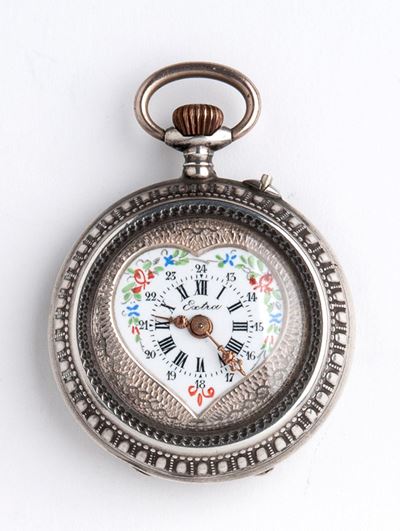 Orologio da tasca svizzero in argento, cassa incisa e quadrante in smalto policromo