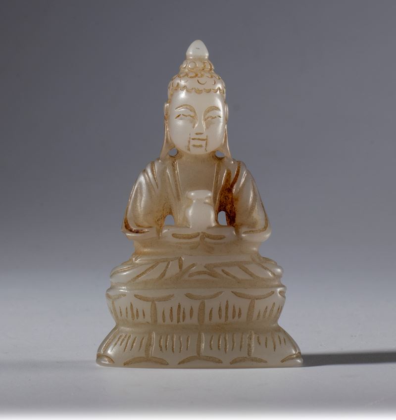 Statua di Buddha in giada bianca Hotan, Cina, dinastia Qing (1644-1912), XIX secolo
