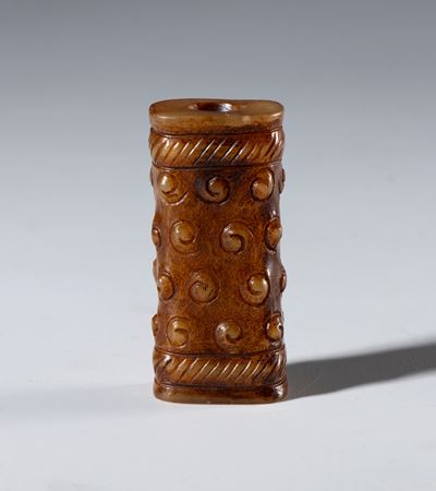 Pendente ornamentale in giada Hotan, Cina, dinastia Qing (1644-1912), XIX secolo