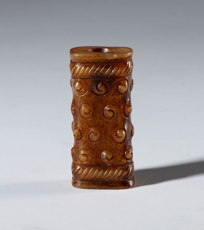Pendente ornamentale in giada Hotan, Cina, dinastia Qing (1644-1912), XIX secolo