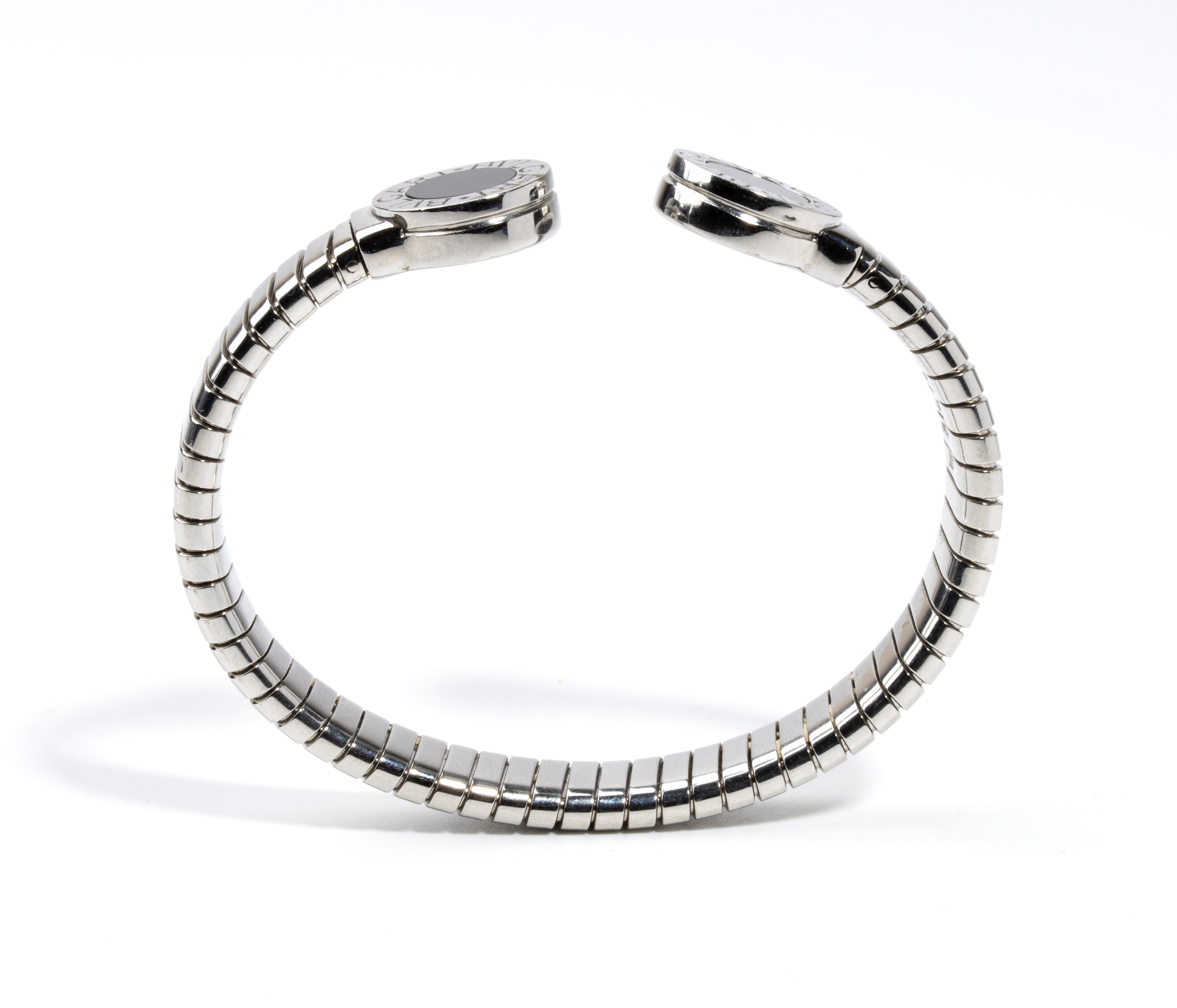 Collezione "Bulgari-Bulgari": bracciale in acciaio a maglia tubogas con onice