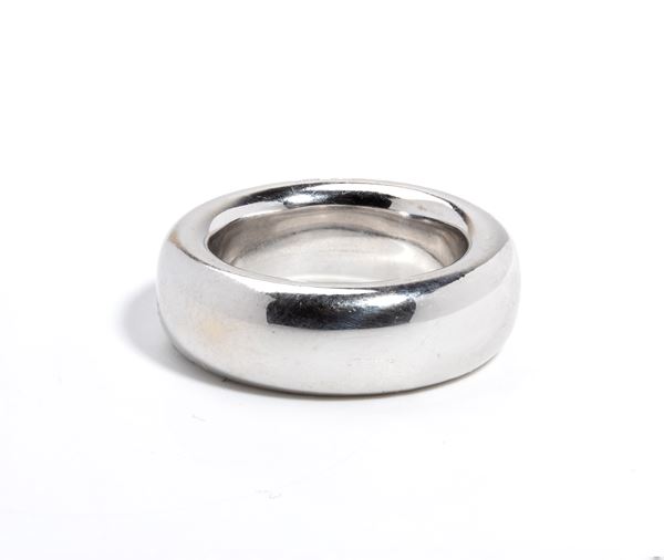 Anello a fascia in oro