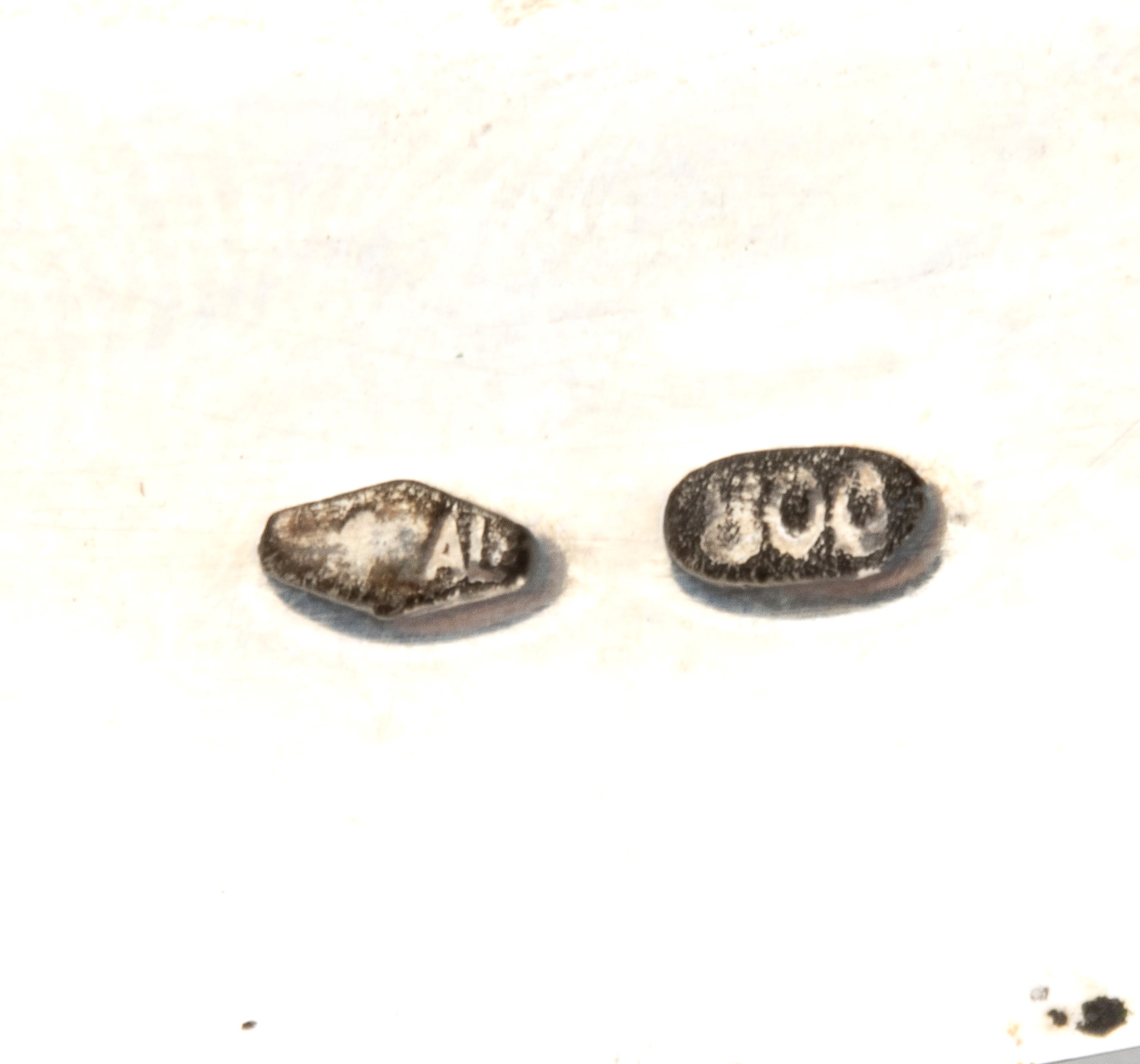 Lotto di cinque vassoi in argento 800/1000, metà XX secolo