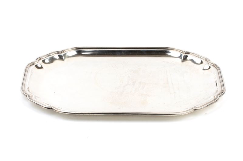 Vassoio italiano in argento 800/1000, rettangolare, metà XX secolo