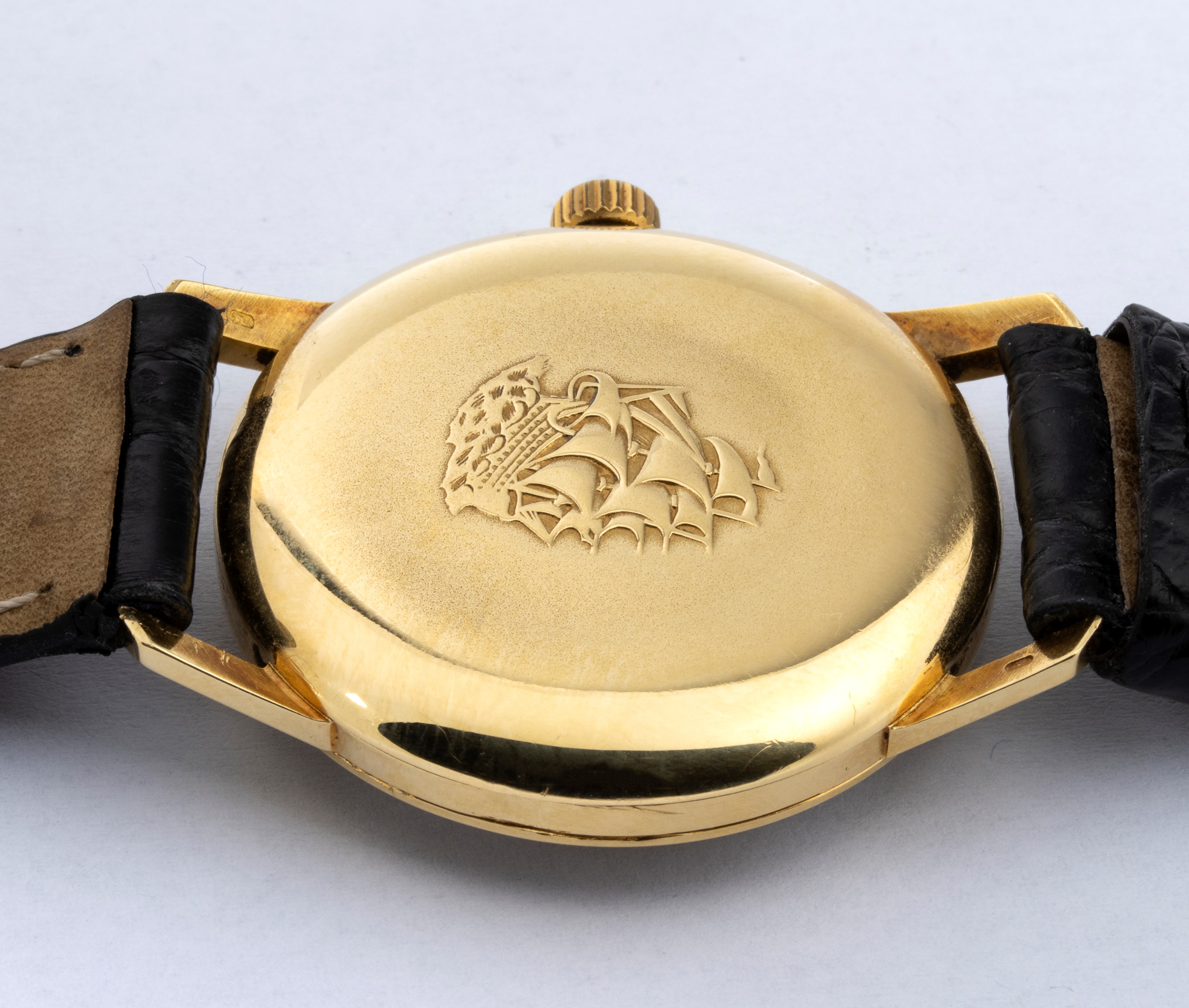 Longines - Flagship, orologio da polso in oro con datario (anni ’60)