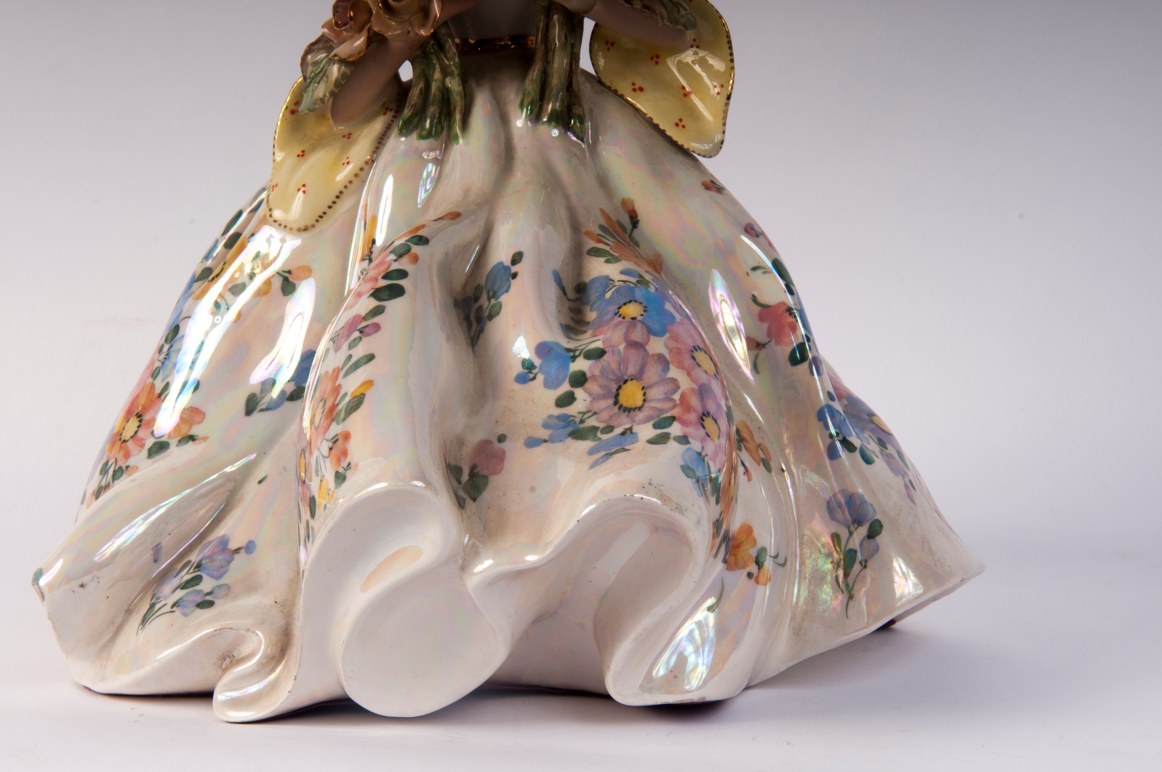 Dama con bouquet di fiori