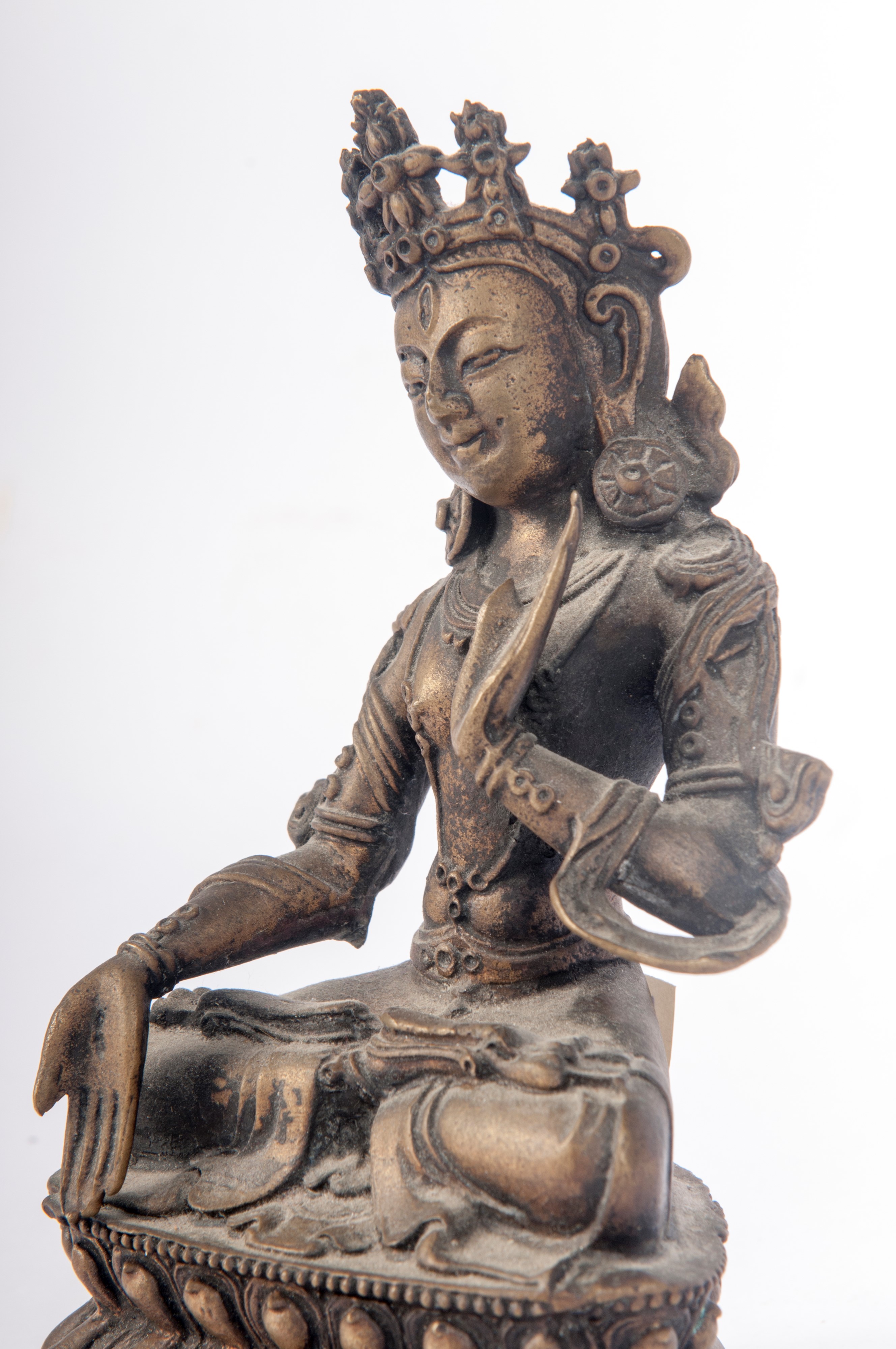 Figura di Bodhisattva femminile ( Tara )