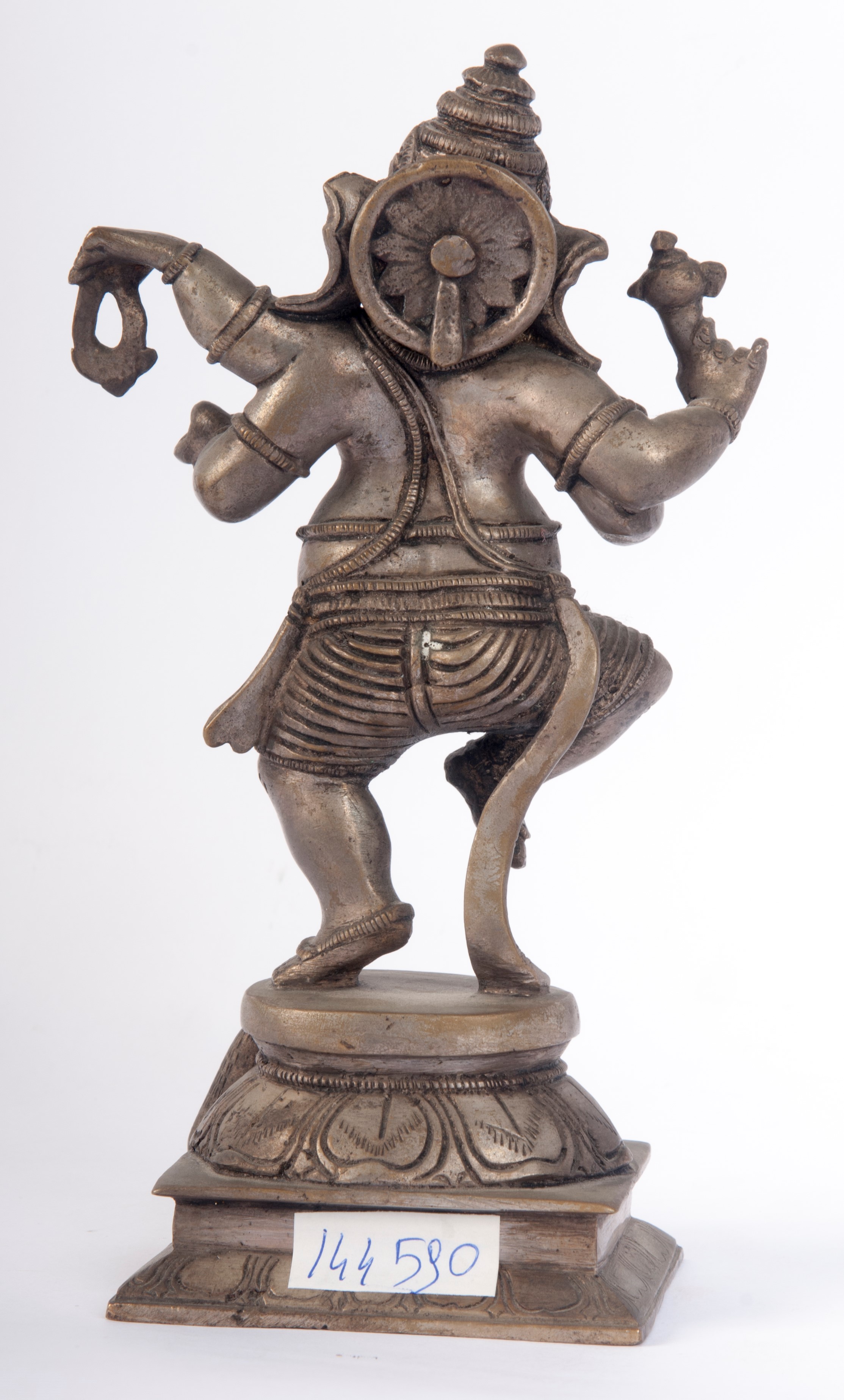 Scultura a tutto tondo di Ganesha danzante