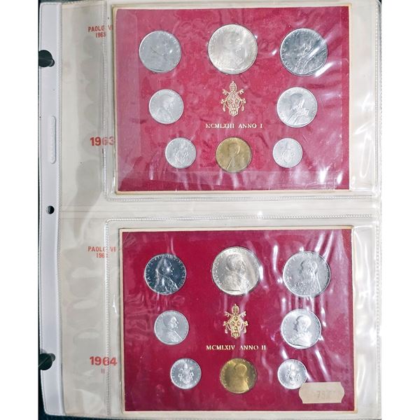 VATICANO. Paolo VI (1963-1978). Lotto di 16 serie divisionali in astuccio dall'anno I al XV, con serie giubileo 1975 e 1000 lire argento 1978 sede vacante 26 settembre 1978. Ag. FDC