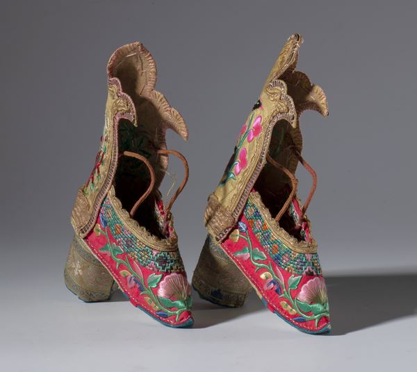 Pair of shoes for bound feet used during secular and religious ceremonies. Southeast Asia. 19th century