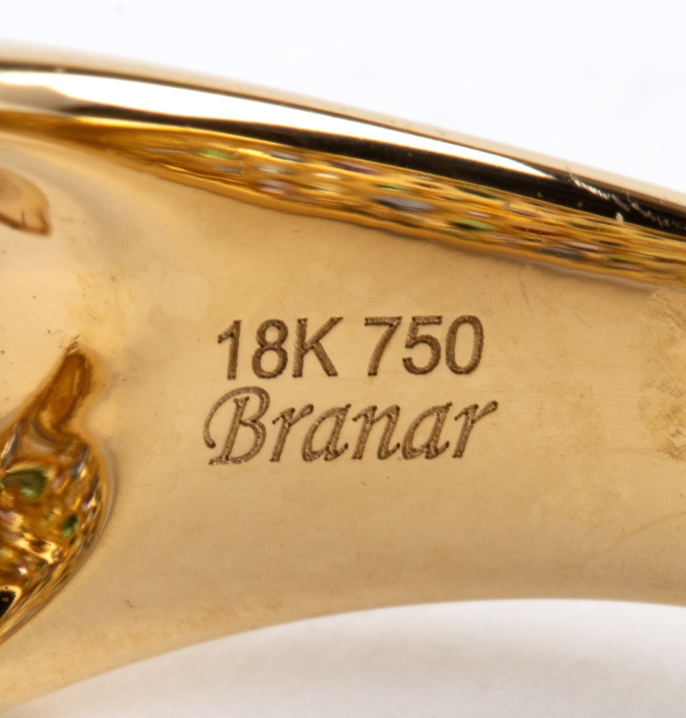 Branar Paris - Branar, Anello a fascia in oro giallo 18k con pavé di pietre colorate e diamanti