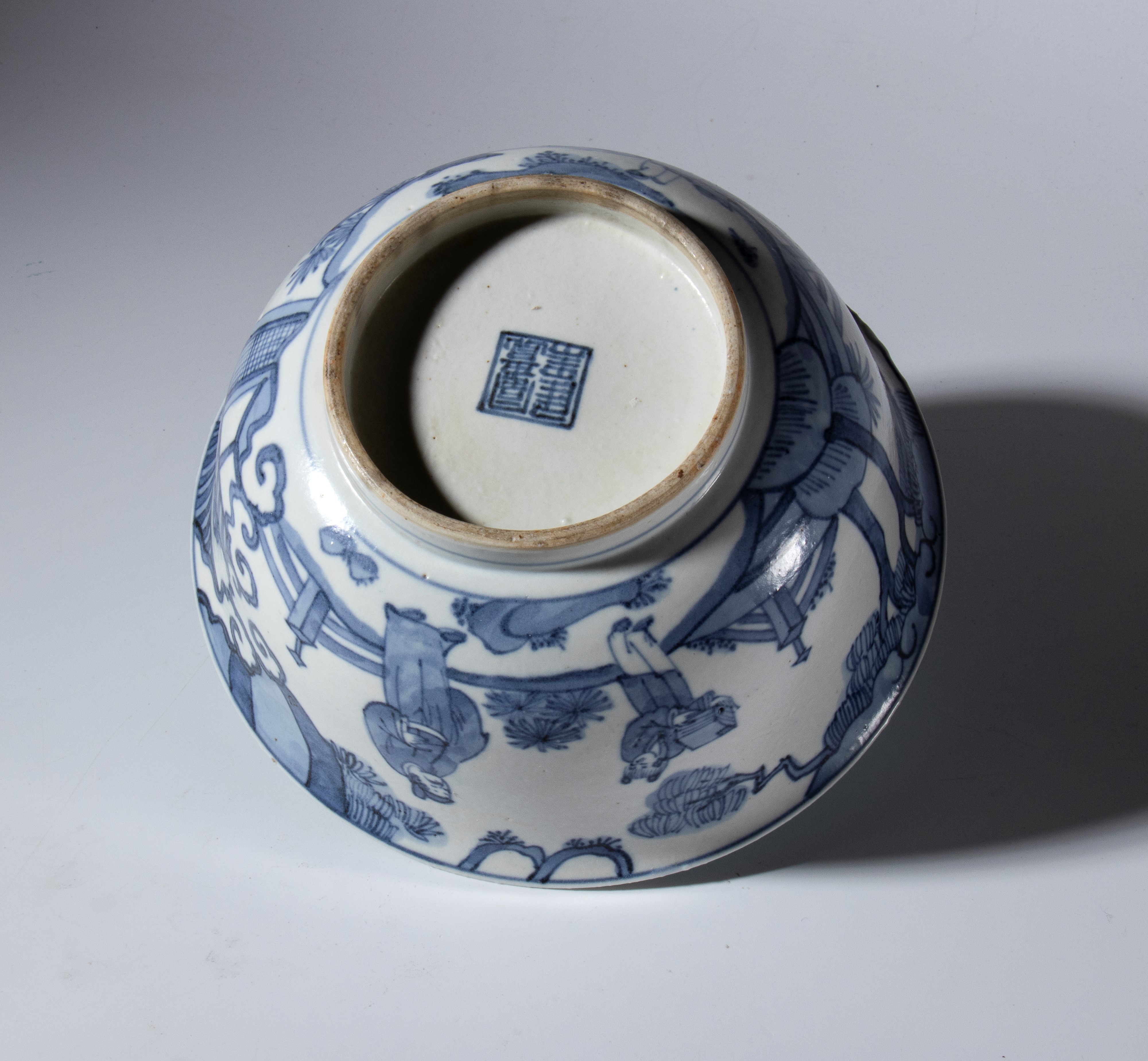 Ciotola in porcellana dipinta in blu, Cina, XX secolo