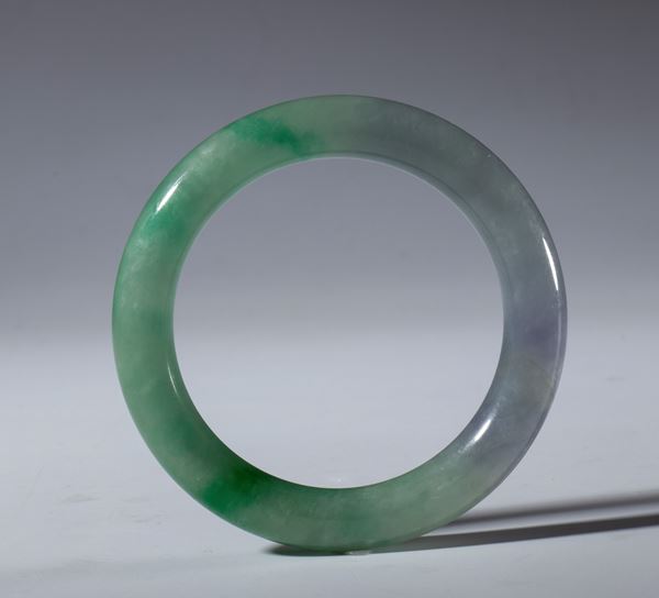 Green jade bracelet. China, 20th century