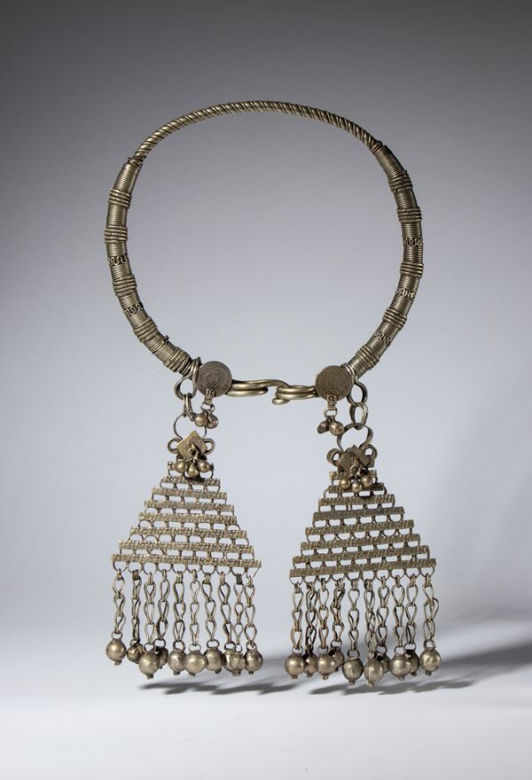 Silver alloy necklace with pendants. India, Gujarat, 19th-20th century.