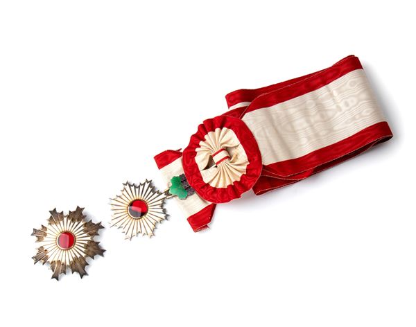 Giappone, Ordine Imperiale del Sol levante, placca e pendente di Gran Croce con fascia