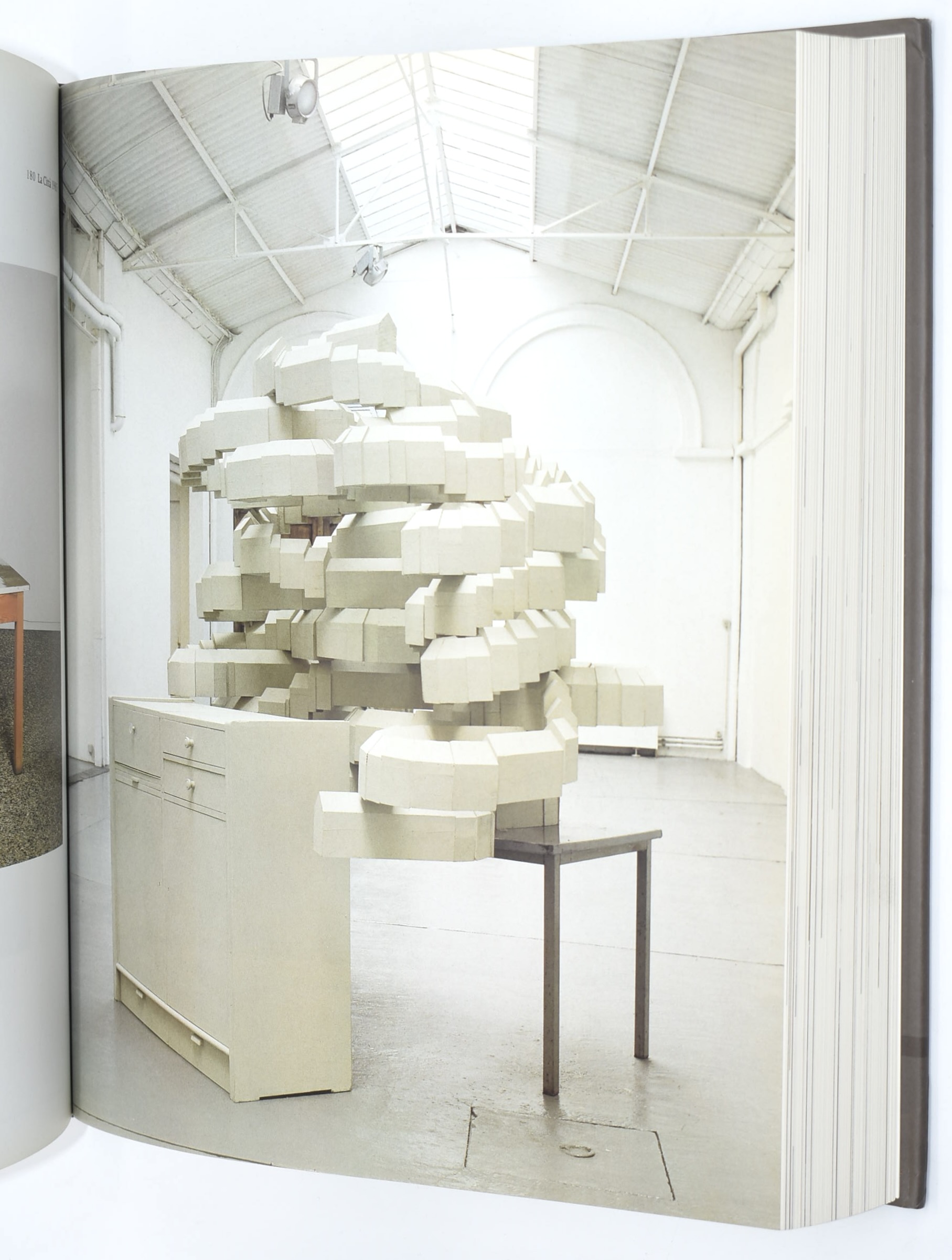 Tony Cragg, Signs of life, 2003. Catalogo della mostra, Milano, Electa