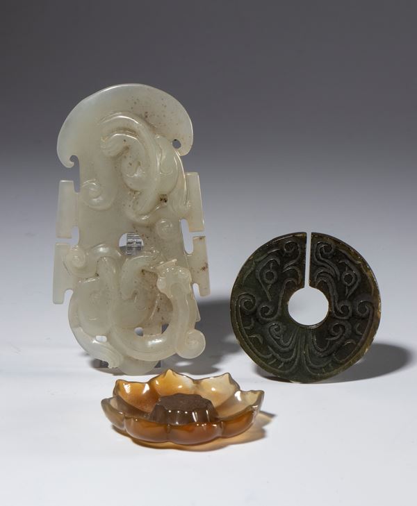 Lot of three jade objects. China, early 20th century.