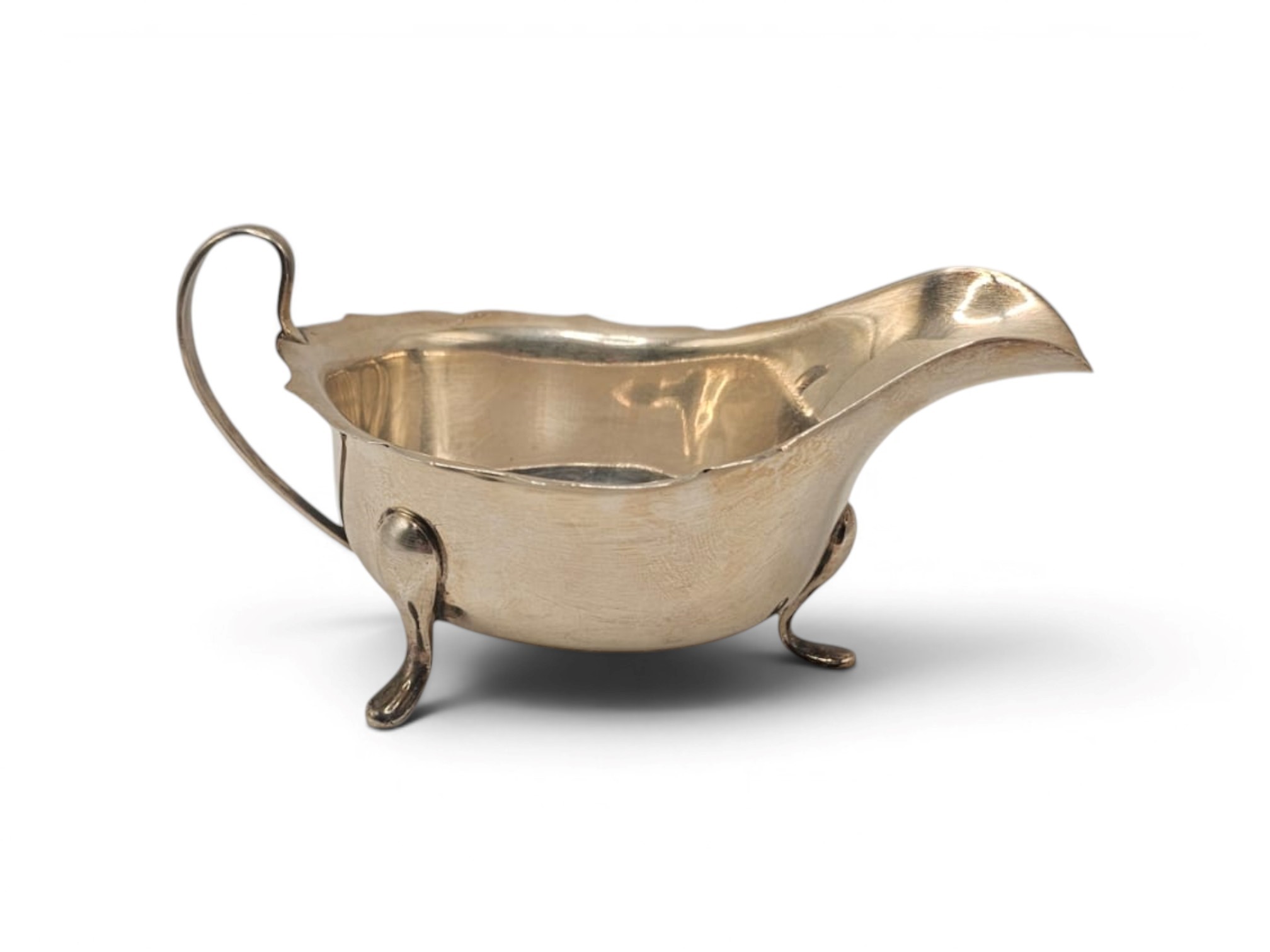 Emile Viner, Salsiera inglese in argento 925/1000 (Sheffield, 1962–1963)