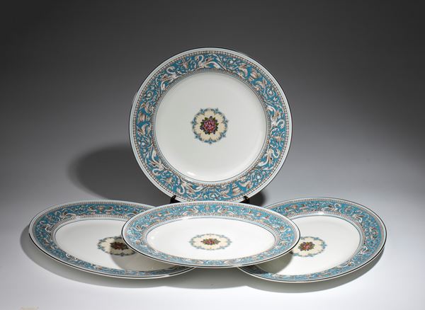 “Florentine Turquoise” porcelain dinner service by Wedgwood 