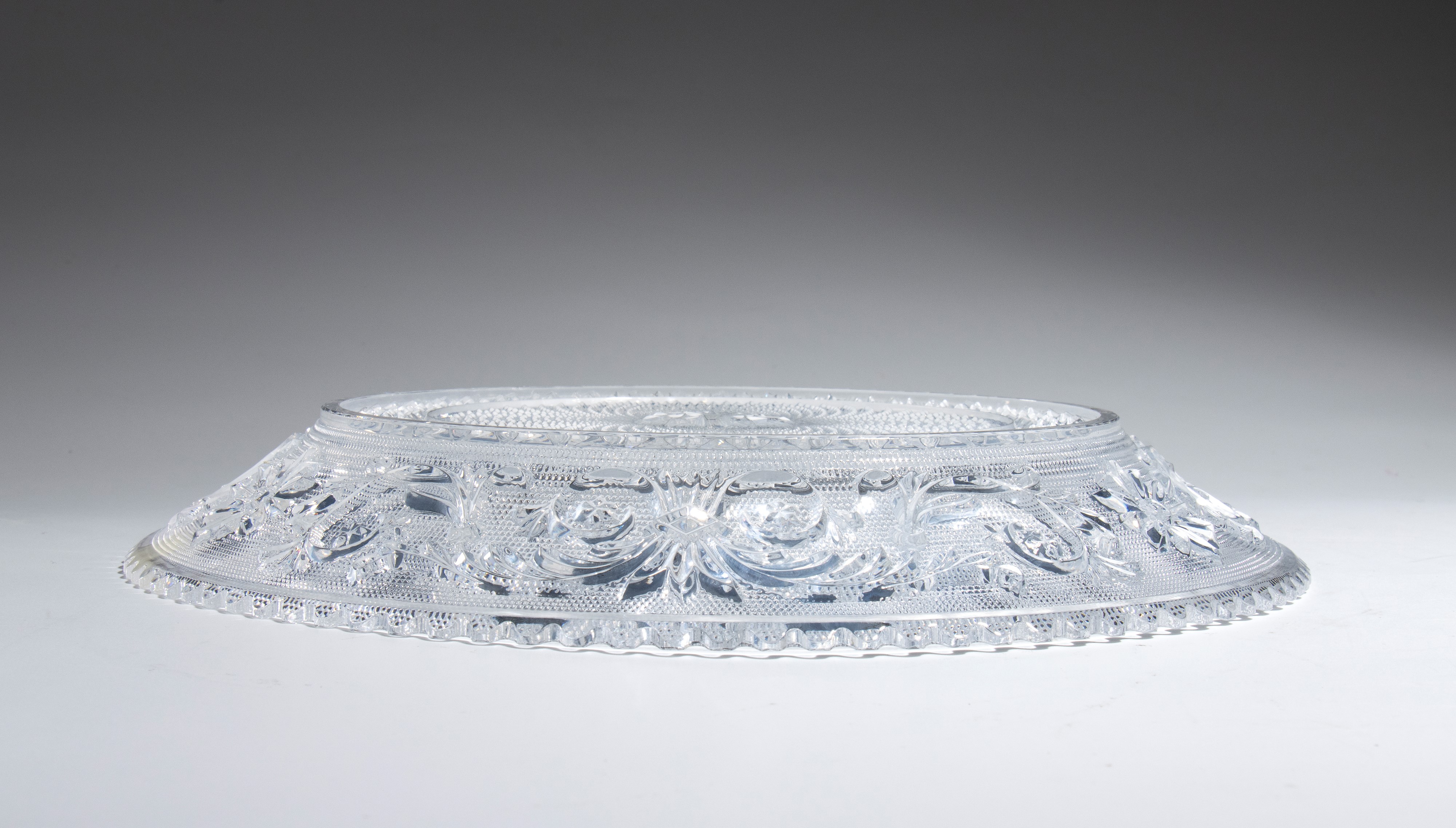 Josef Inwald - Baccarat, Piatto in cristallo modello “Arabesque”