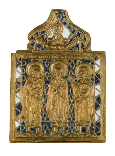 Icona da viaggio con i Tre Santi Gerarchi, fusione in bronzo con smalti policromi (XIX secolo)
