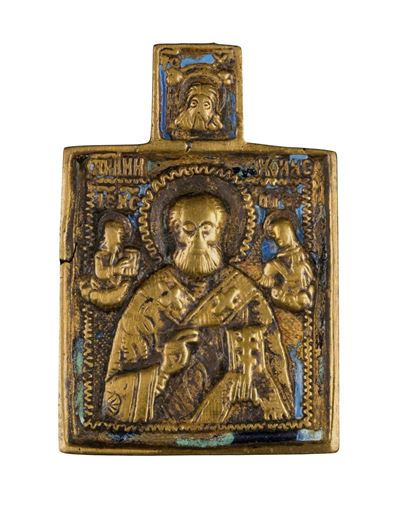 Icona pettorale raffigurante San Nicola di Mira, fusione in bronzo con smalti policromi (XIX seco...