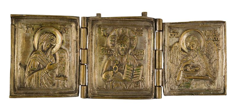 Trittico da viaggio raffigurante la Deesis, fusione in bronzo e smalti policromi (XIX secolo)