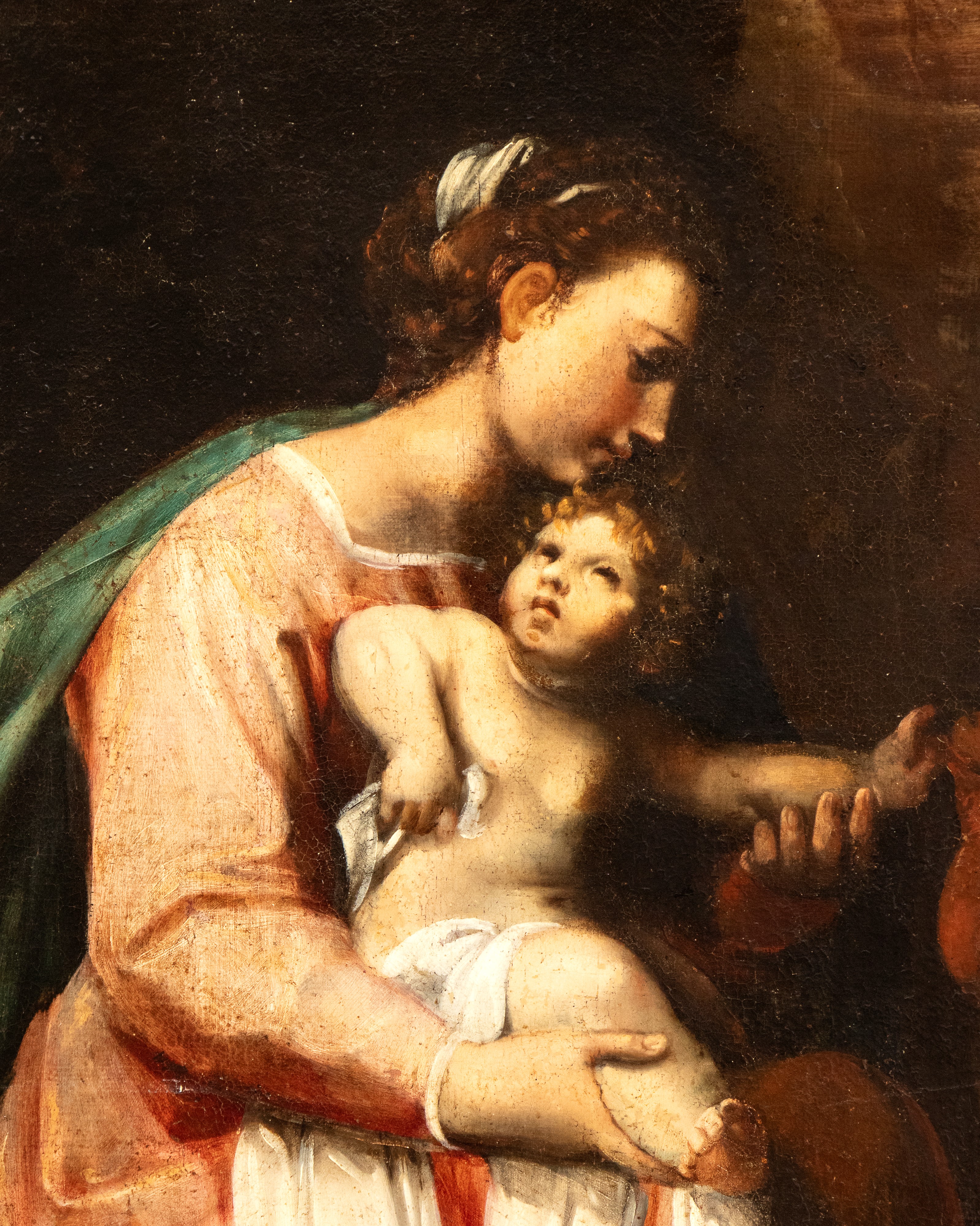 Artista Attivo a Roma, XVII Secolo - Madonna con Bambino e San Giovannino, olio su tela