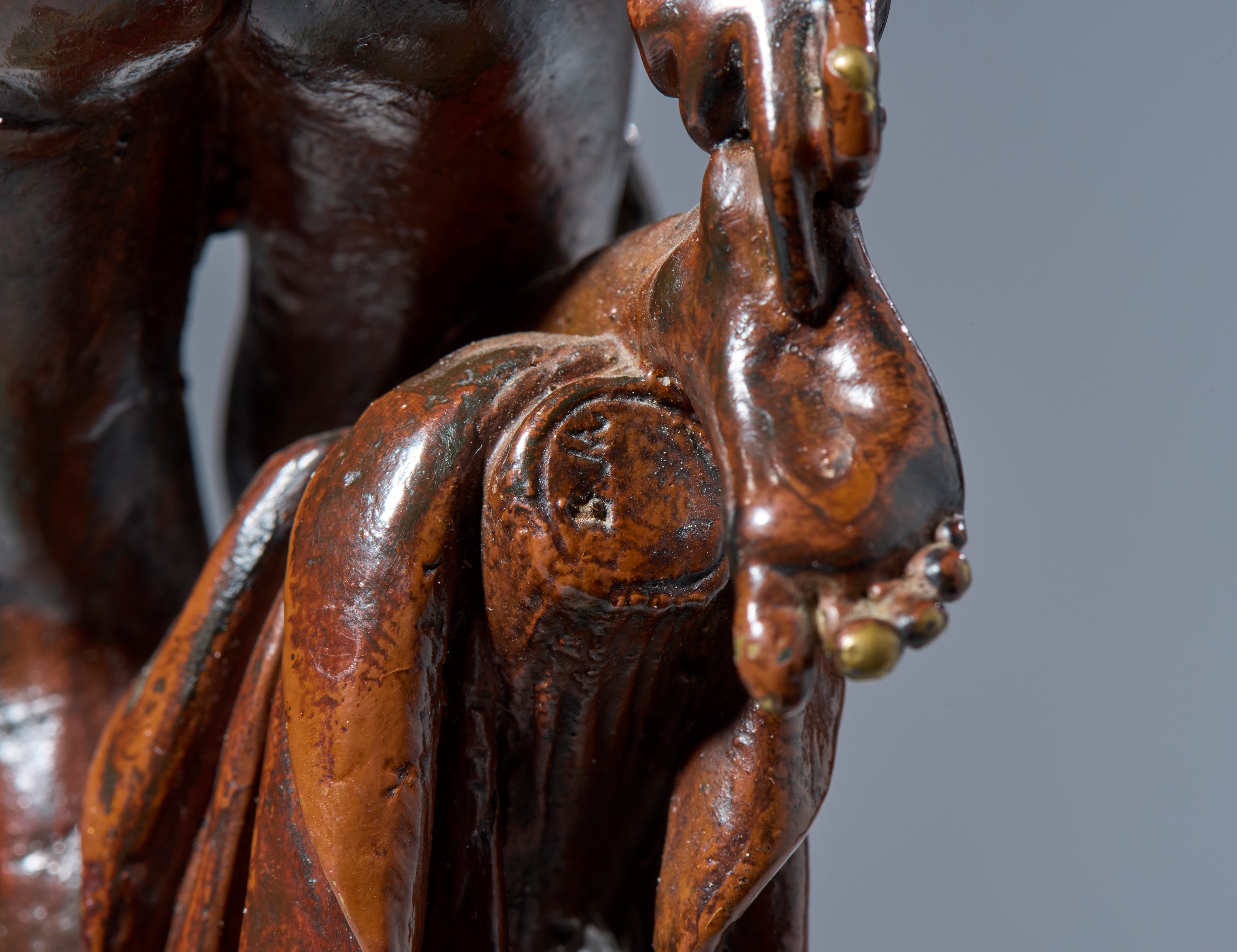Venere che si leva una spina dal piede. Barthelemy Prieur (Berzieux, 1536- Parigi 1611). Bronzo, ...