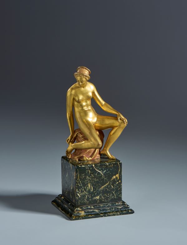 Venere seduta. Barthelemy Prieur (1536-1611) Bottega di. Bronzo dorato al mercurio