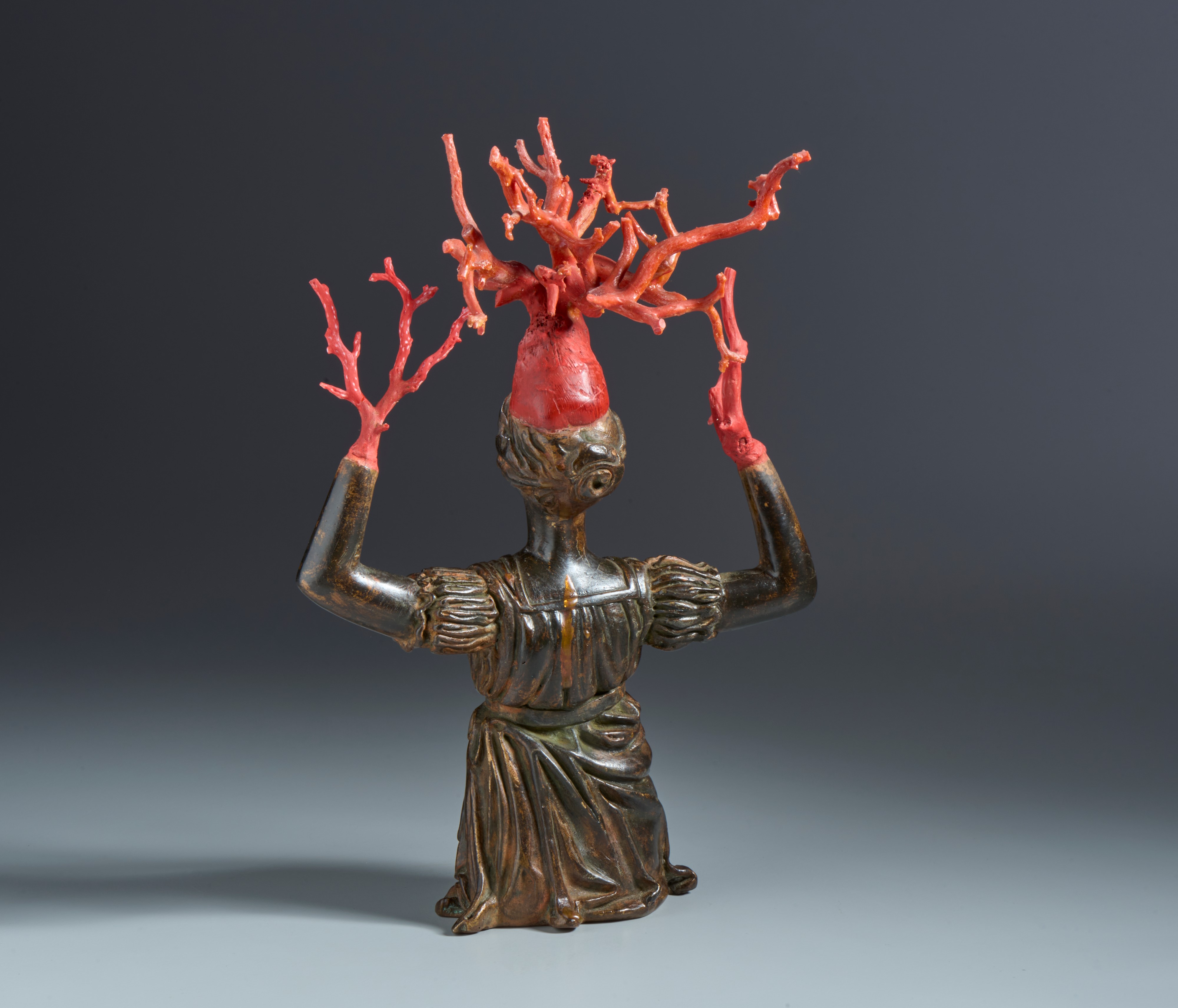 Dafne. Abraham Jamnitzer, dall'originale di. XVII secolo. Bronzo patinato e corallo di sciacca. A...